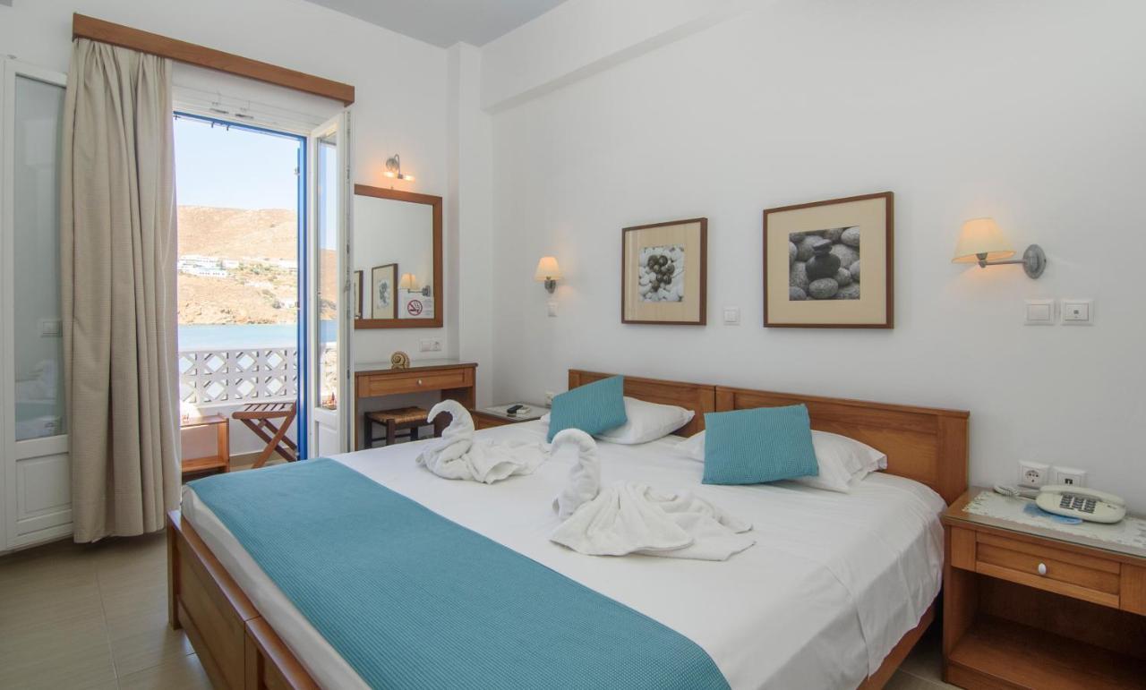 Mike Hotel Эгиалис Экстерьер фото