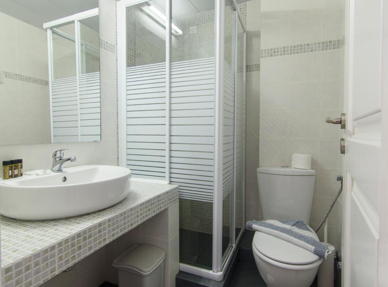 Mike Hotel Эгиалис Экстерьер фото